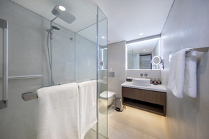 Emerald Panorama Balcony Suite